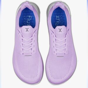 NEW Flux Footwear Lavender and socks